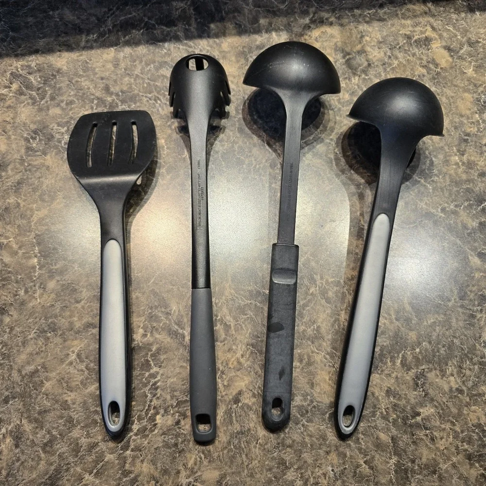 Calphalon Nylon Cooking Utensils Lot Of 4, 2 Heat Resistant‎